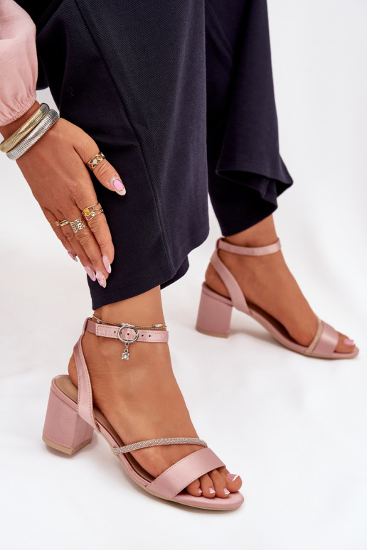 Décolleté in rosa con dettagli scintillanti, Vinceza 20268