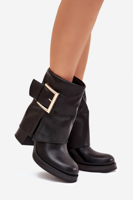 Stivali da donna riscaldamento con i tacchi con fibbie dorate colore nero Milira Stivali da donna riscaldamento con i tacchi con fibbie dorate colore nero Milira