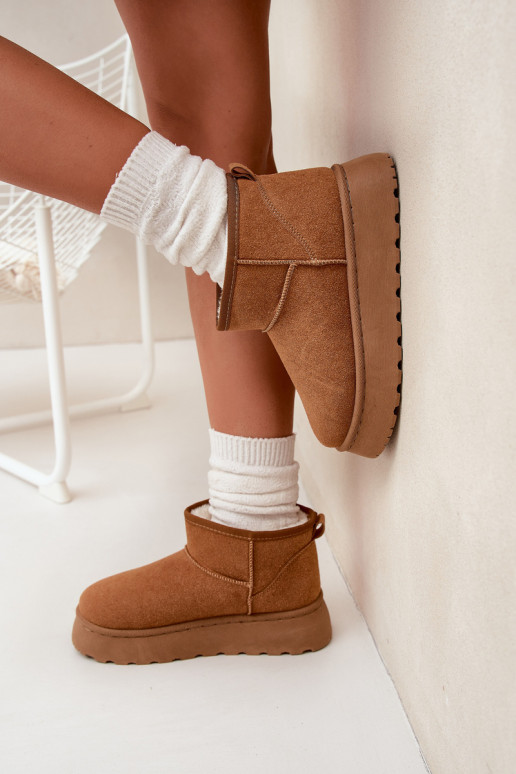 Stivali da neve Femminile con una piattaforma riscaldamento con pelliccia all interno colore marrone Vesirae