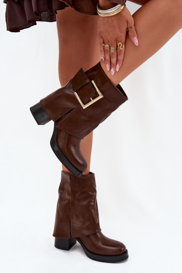 Stivali da donna riscaldamento con i tacchi con fibbie dorate colore marrone Milira