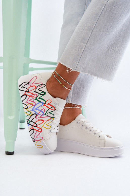 Femminile Scarpe modello sneakers Con I Cuori Colore bianco Claral
