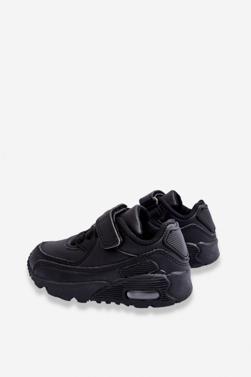 Scarpe sportive in pelle per bambini sulla piattaforma colore nero Lori