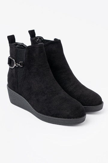 dalla pelle scamosciata scarpe colore nero z elastyczną AstaAką