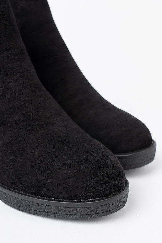 dalla pelle scamosciata scarpe colore nero z elastyczną AstaAką