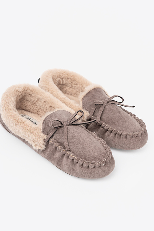 beige kapcie con un fiocco i puszystym Anętrzem typu mocassini