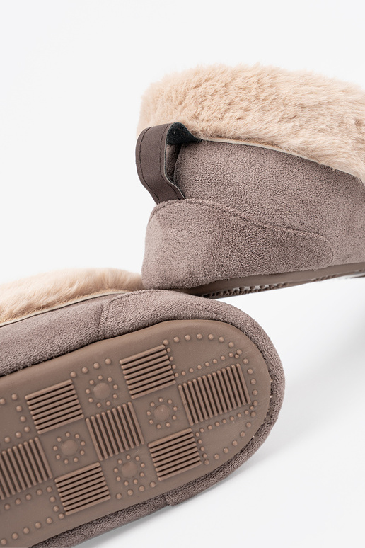 beige kapcie con un fiocco i puszystym Anętrzem typu mocassini