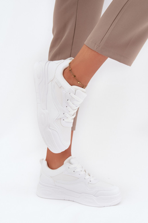 Scarpe modello sneakers Femminile con una piattaforma Big Star SS274590 HI-POLY SYSTEM Colore bianco