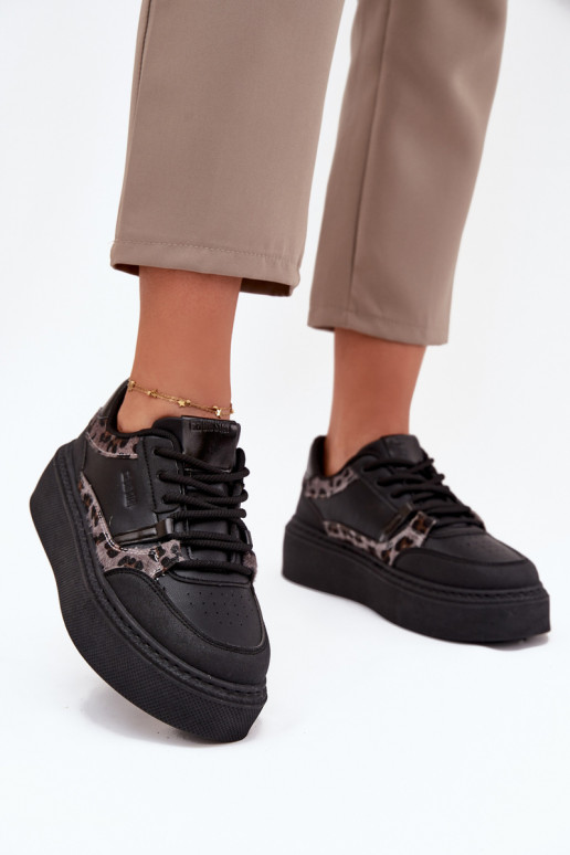 Femminile Scarpe modello sneakers con una piattaforma Big Star SS274358 con motivi di pelliccia di leopardo colore nero