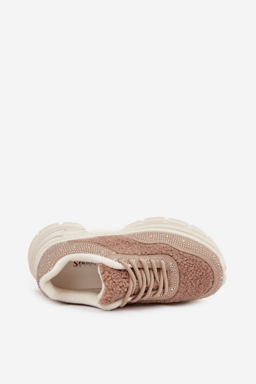 Scarpe modello sneakers Femminile con gli occhi scintillanti e una pelliccia Typu Baranek beige Zarika