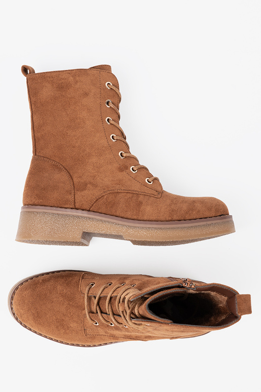 Conveniente stivali da equitazione alti A kolorze karmeloAym su suola piatta