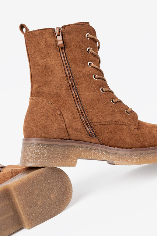 Conveniente stivali da equitazione alti A kolorze karmeloAym su suola piatta