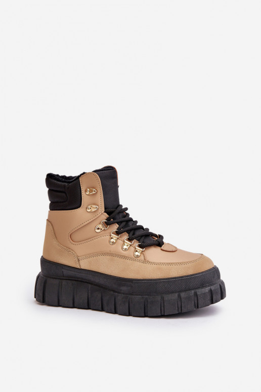 Femminile riscaldamento Stivali scarpe con una piattaforma colore marrone Jelenia