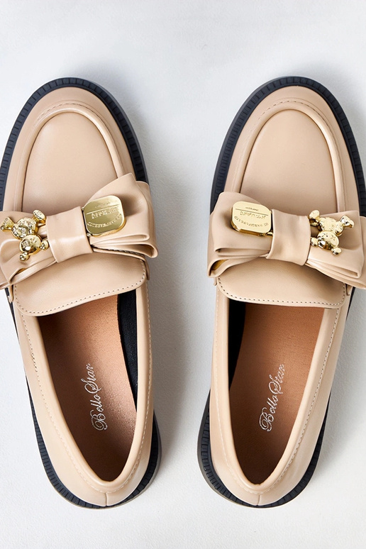 Mocassini beige con fiocco e orsetto... Mocassini beige con fiocco e orsetto...