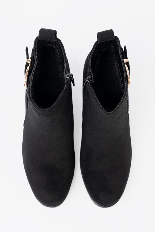 colore nero stivali con fibbia decorativa colore nero stivali con fibbia decorativa