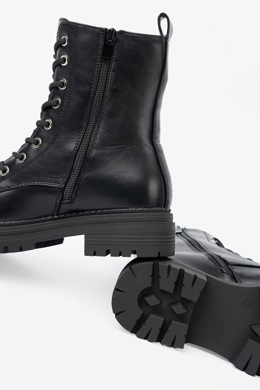 Elegante colore nero stivali da equitazione alti z metaloAym detalem Elegante colore nero stivali da equitazione alti z metaloAym detalem