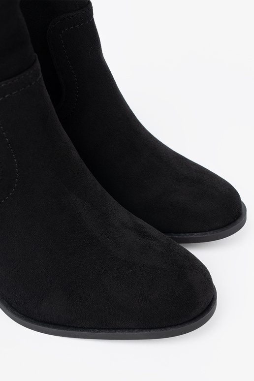 colore nero scarpe sui tacchi alti o klasycznym kroju colore nero scarpe sui tacchi alti o klasycznym kroju