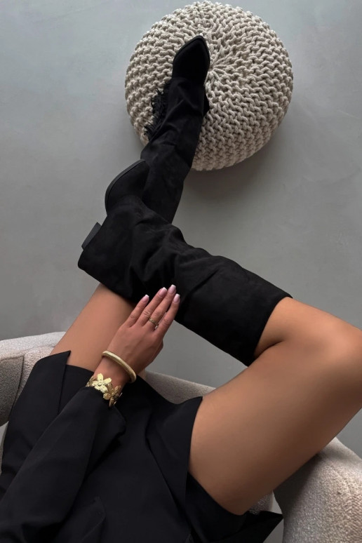 Stivali alti da donna stile cowboy, a infilare, con frange e tacco, neri Zalia