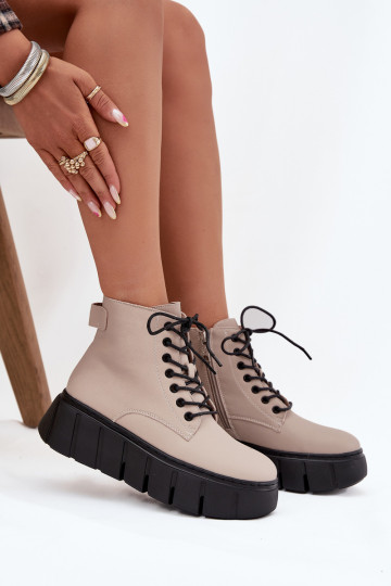 Stivaletti in pelle beige da donna imbottiti con plateau Vinceza 66803