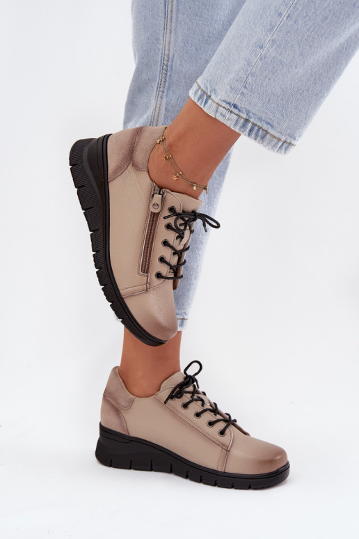 Pelle scarpe Femminile Su un cuneo Vinceza 39964 beige Pelle scarpe Femminile Su un cuneo Vinceza 39964 beige