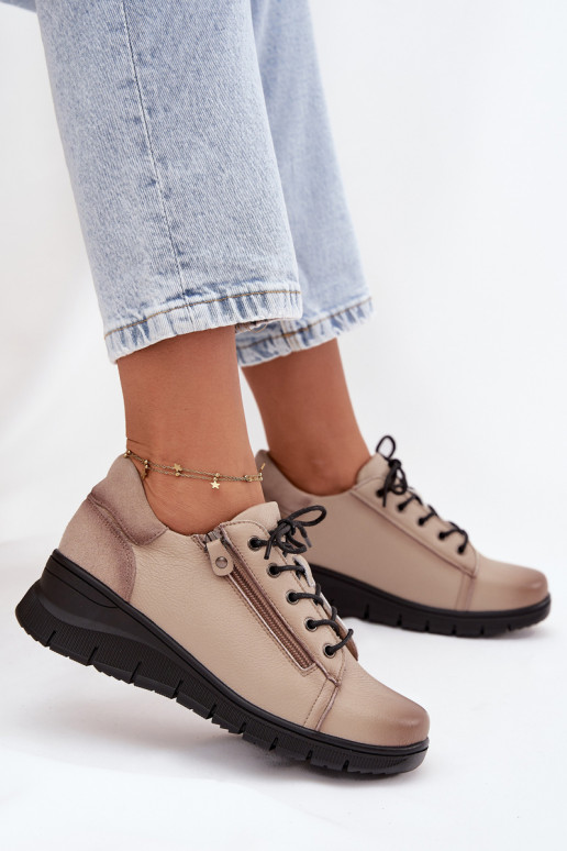 Pelle scarpe Femminile Su un cuneo Vinceza 39964 beige Pelle scarpe Femminile Su un cuneo Vinceza 39964 beige