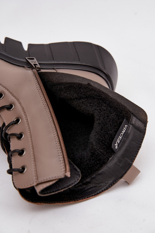 Stivaletti da lavoro Femminile con una piattaforma riscaldamento Vinceza 58588 beige Stivaletti da lavoro Femminile con una piattaforma riscaldamento Vinceza 58588 beige