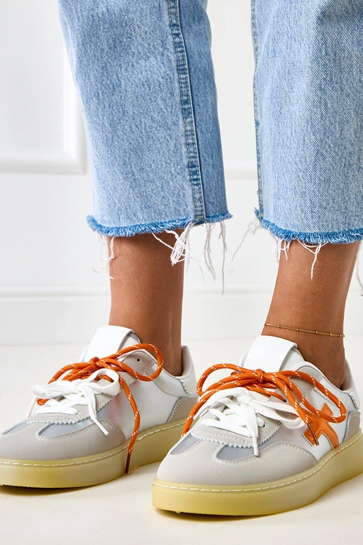 Sneakers argentati con piattaforma e...