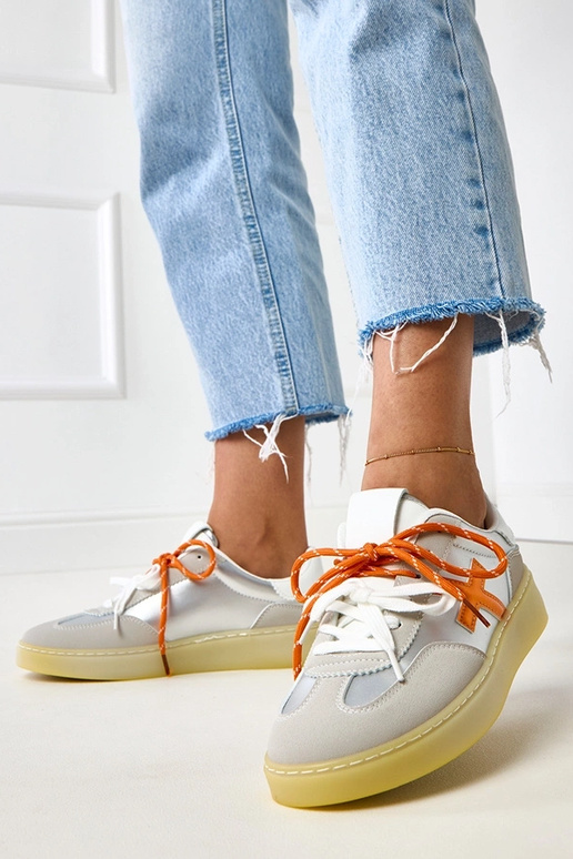 Sneakers argentati con piattaforma e...