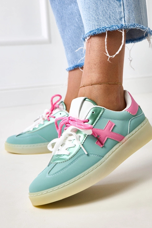 Sneakers turchesi con piattaforma e...
