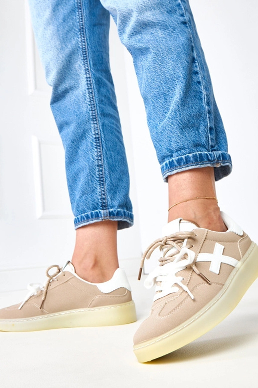 Sneakers marroni con piattaforma e...