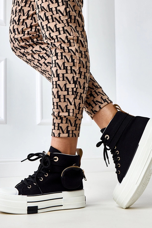 Sneakers alte nere con piattaforma e...