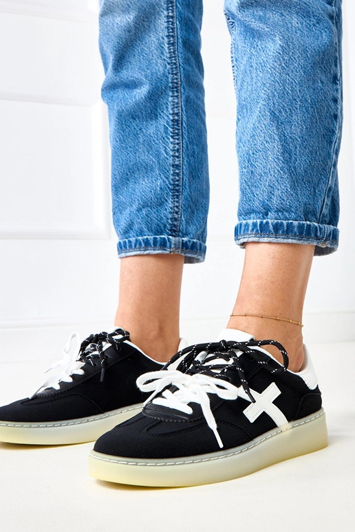 Sneaker nere con piattaforma e...