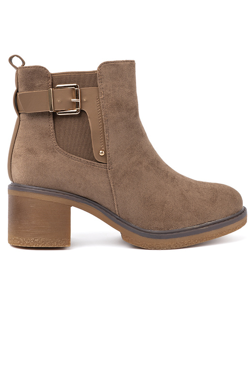 Elegante scarpe beige con un tacco comodo