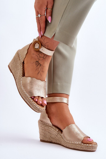 Pelle Sandali con plateau Comfort Shoe colore dorato Verola 2