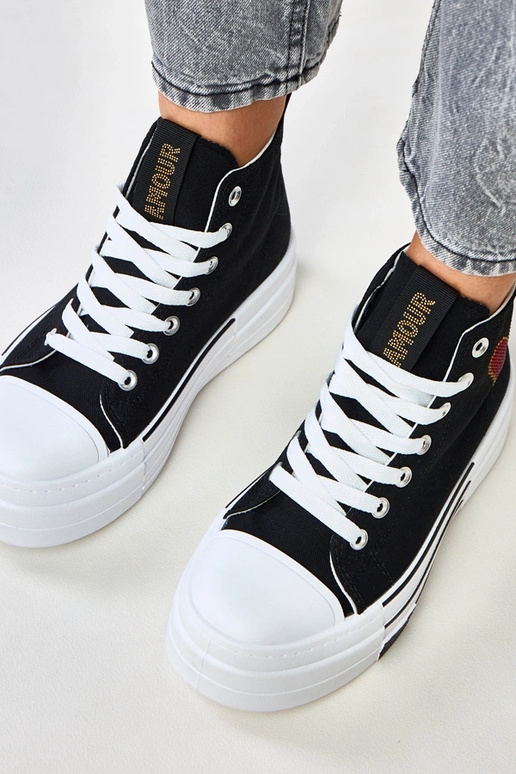 Scarpe alte nere con piattaforma e... Scarpe alte nere con piattaforma e...