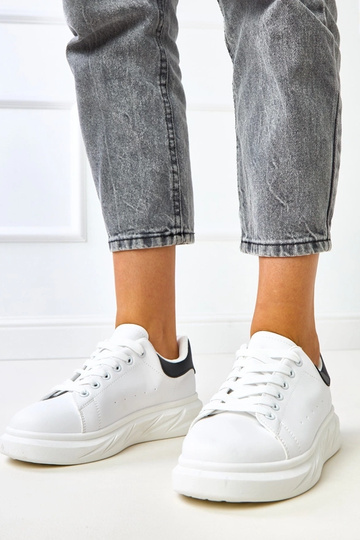 Scarpe sportive bicolore...