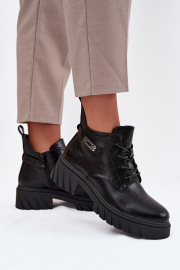 Basso riscaldamento Stivali da donna Klocke con tacchi decorati colore nero Therisse