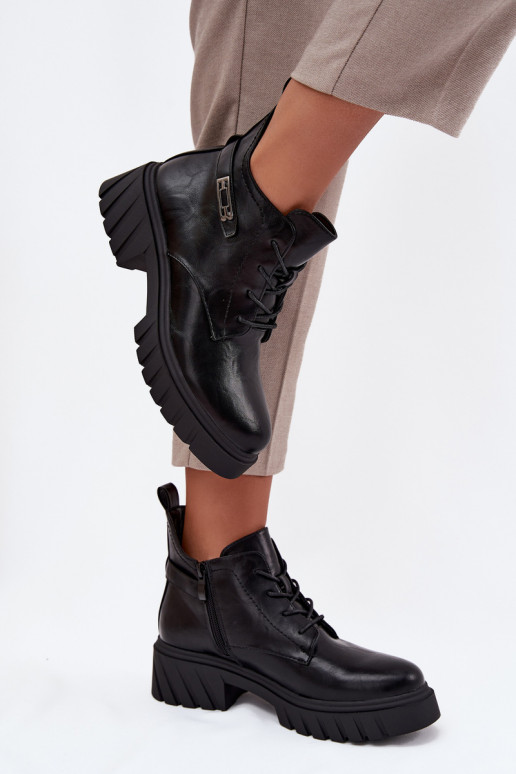 Basso riscaldamento Stivali da donna Klocke con tacchi decorati colore nero Therisse Basso riscaldamento Stivali da donna Klocke con tacchi decorati colore nero Therisse