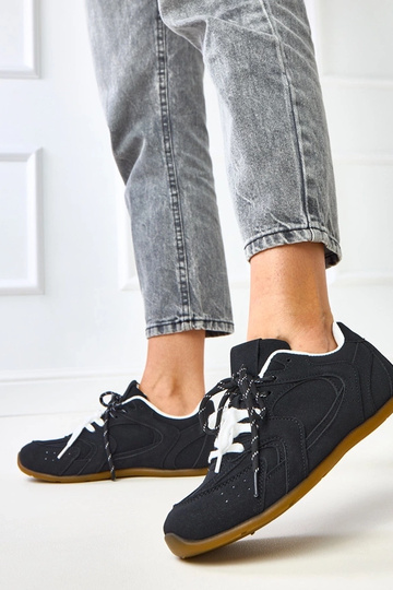 Scarpe sportive nere con doppio lacci Casey