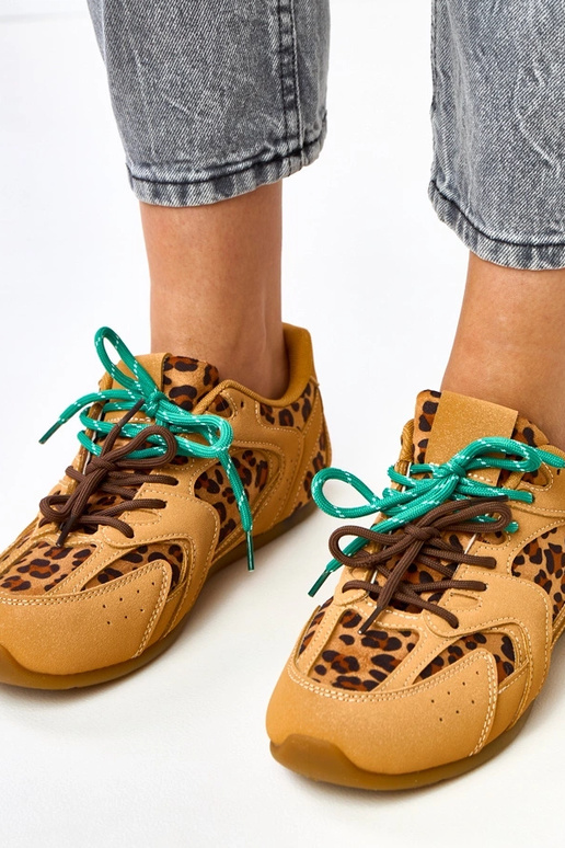 Scarpe sportive con stampa leopardata...