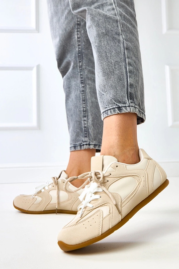 Scarpe sportive rosa con accento bianco Manaar