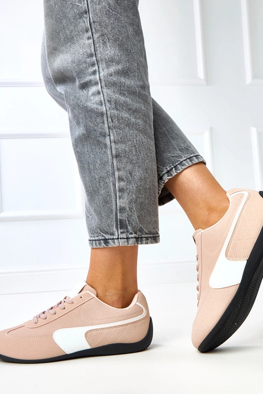 Scarpe sportive nere con accento...