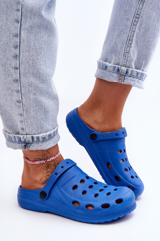 Femminile Pantofole colore blu Crocs in schiuma EVA Femminile Pantofole colore blu Crocs in schiuma EVA