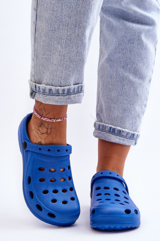 Femminile Pantofole colore blu Crocs in schiuma EVA Femminile Pantofole colore blu Crocs in schiuma EVA