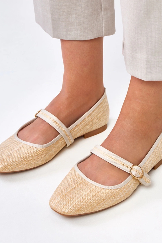 Ballerine intrecciate color sabbia...
