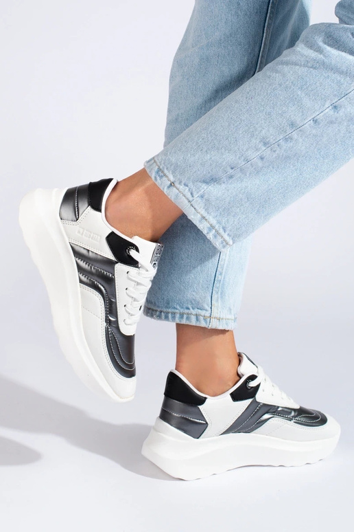 Colore bianco Scarpe modello sneakers BIG STAR II274335 Colore bianco Scarpe modello sneakers BIG STAR II274335