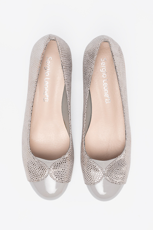 colore grigio tacchi alti ze argentom zdobieniem