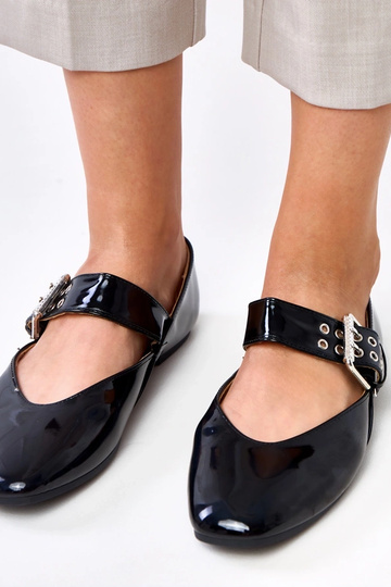 Ballerine nere in vernice con fibbia decorativa, Damia 2