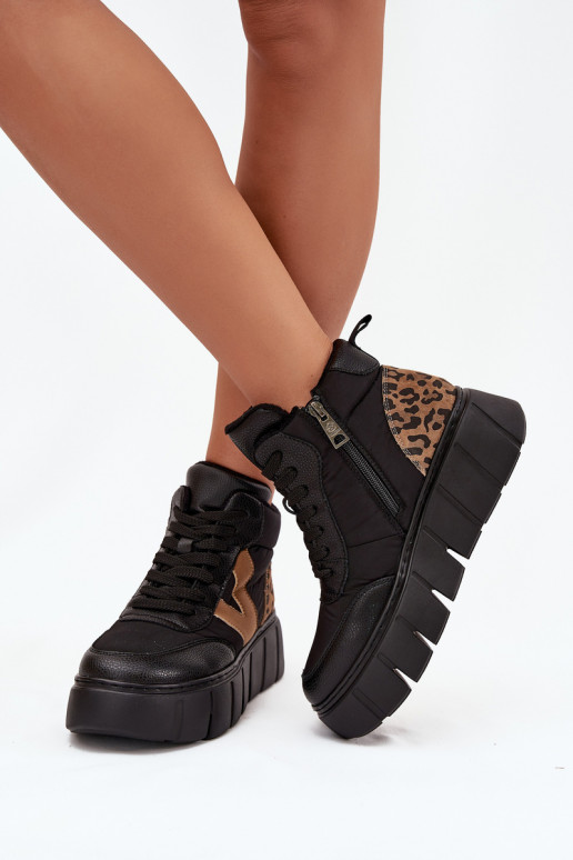 Pelle Stivali da donna con una piattaforma riscaldamento Vinceza 66838 colore nero Pelle Stivali da donna con una piattaforma riscaldamento Vinceza 66838 colore nero