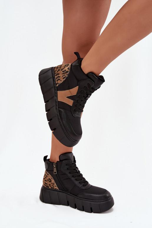 Pelle Stivali da donna con una piattaforma riscaldamento Vinceza 66838 colore nero Pelle Stivali da donna con una piattaforma riscaldamento Vinceza 66838 colore nero