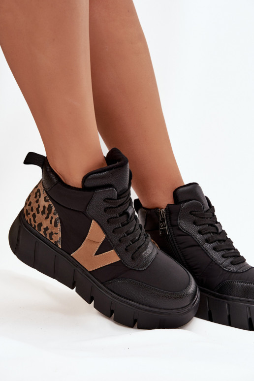 Pelle Stivali da donna con una piattaforma riscaldamento Vinceza 66838 colore nero Pelle Stivali da donna con una piattaforma riscaldamento Vinceza 66838 colore nero